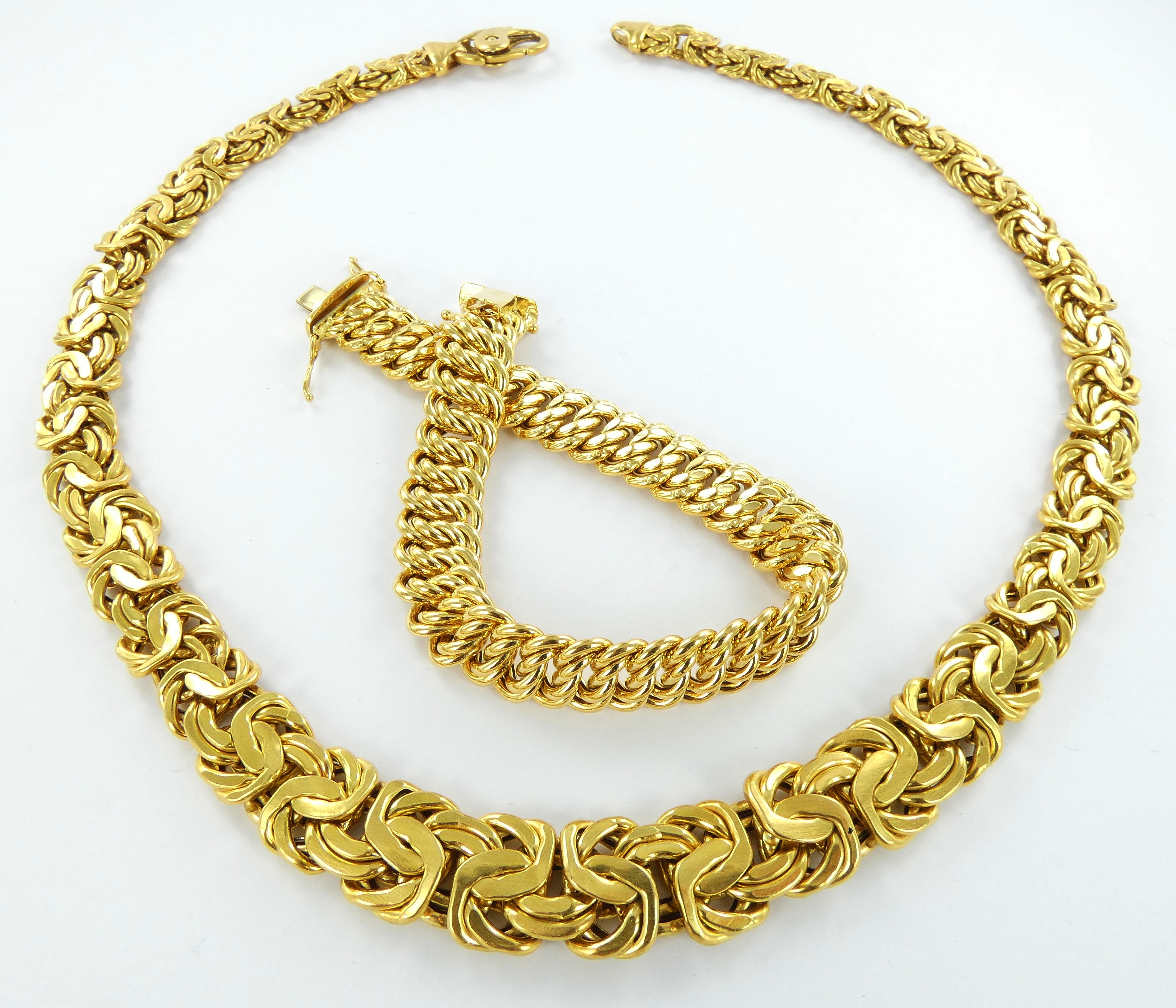 Lot 18 — 1 Bracelet Or 750 mil. Poinçonné, 15.5g, 1 Collier Or 750 mi